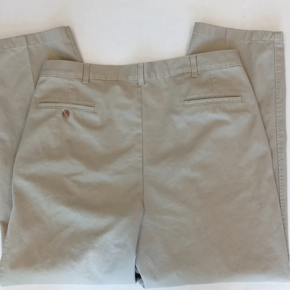 Farah  men's dress pants size 38-32 tan color